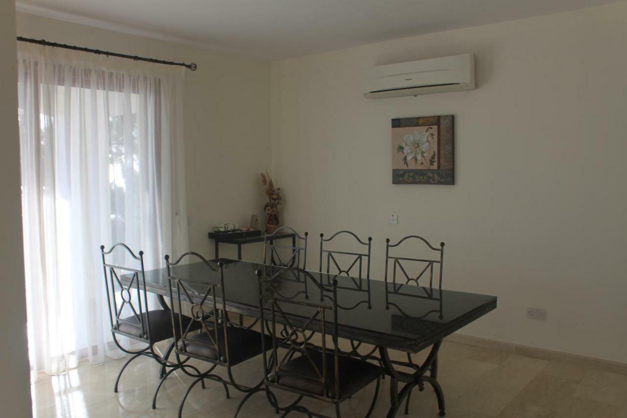 Martika Luxury Villa Agia Marina  Buitenkant foto